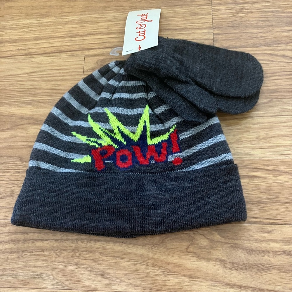 Cat & Jack Gray Red Comic Book POW Beanie Hat with Gloves 2T-5T NEW